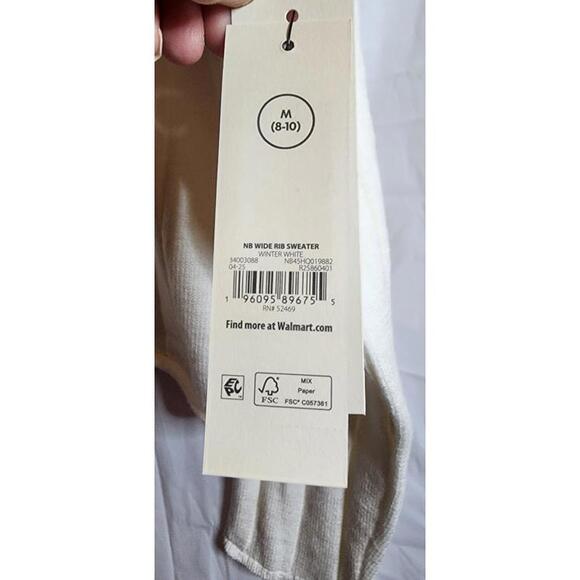 Sweater - Picture 3 of 3